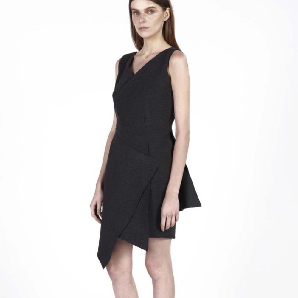 * Elohim by Sabrina Goh Grey Asymetric Raw Finish Sheath V Neck Dress Size 2